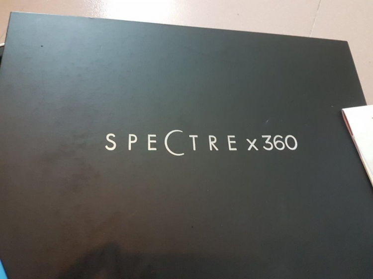 Hp Spectre x360 Core i5 hang xách tay từ Úc