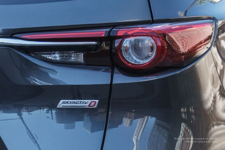 Mazda CX-8 bất ngờ xuất hiện trên đường phố Mỹ