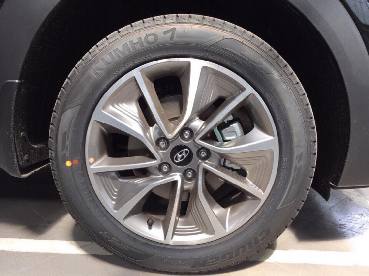 Hyundai Tucson 2017 về Việt Nam, vành bánh xe thiết kế mới