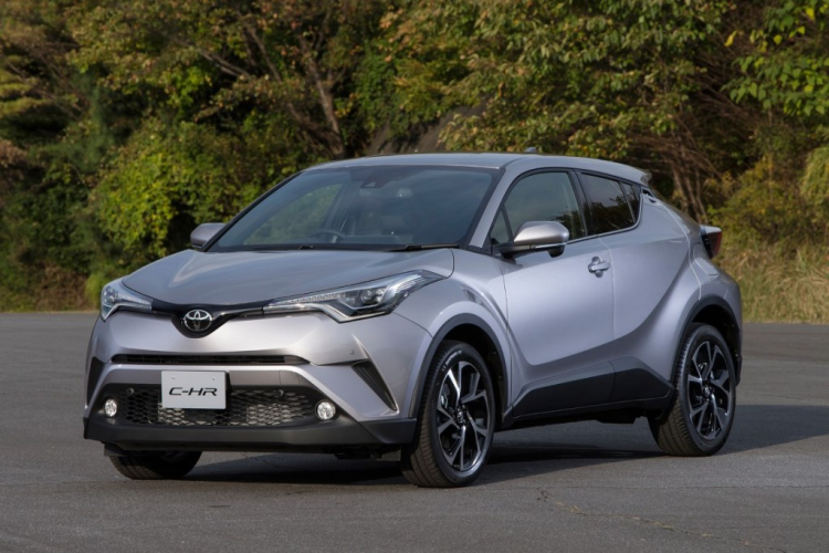 Toyota C-HR bán chạy nhất Nhật Bản trong tháng 4/2017