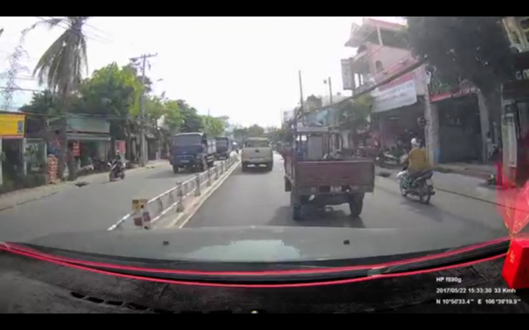 ANH ẤY KHÔNG CHẠY MÀ CŨNG KHÔNG CHO VƯỢT ANH ẤY KHÔNG CHẠY MÀ CŨNG KHÔNG CHO VƯỢT