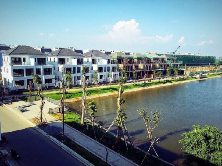Lakeview city định giá quá thấp? Lakeview city định giá quá thấp?