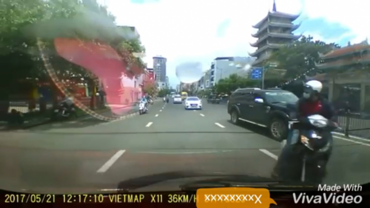 Tai nạn trên đường Nam Kì Khởi Nghĩa - Chùa Vĩnh Nghiêm !!
