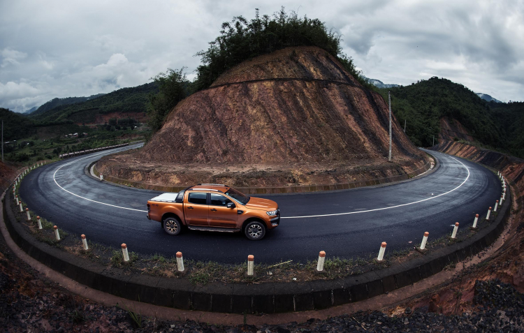 Ford Việt Nam ra mắt Ranger Wildtrak phiên bản 2.2 4x4