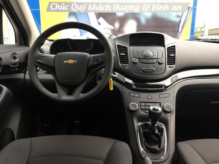 Cận cảnh phiên bản số sàn của Chevrolet Orlando tại Việt Nam