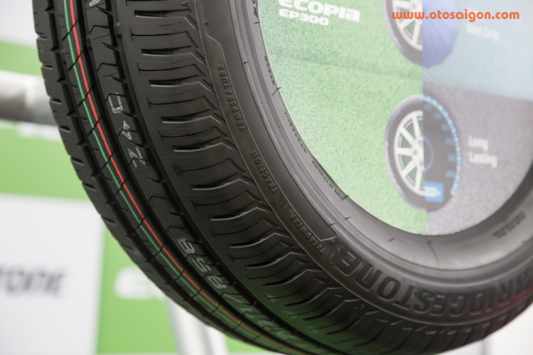 Bridgestone giới thiệu lốp tiết kiệm Ecopia EP300