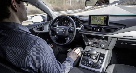 Audi-A7-Piloted-Driving-Con.jpg