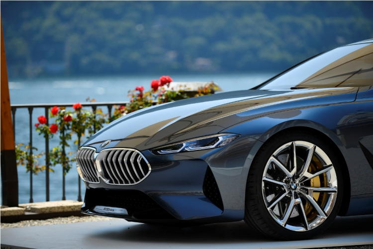 Ảnh thực tế BMW 8-Series Concept cực đẹp tại Ý