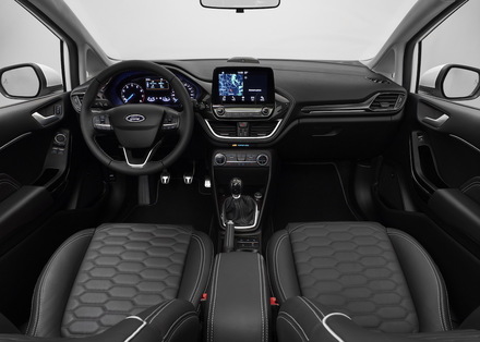 2017-FordFiesta-22.jpg