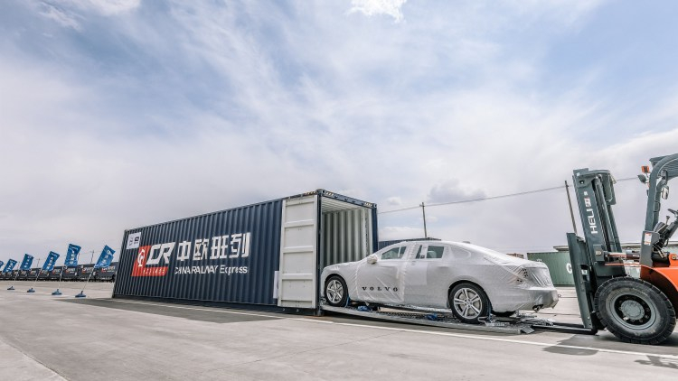 Volvo xuất khẩu S90 'made in China' sang châu Âu