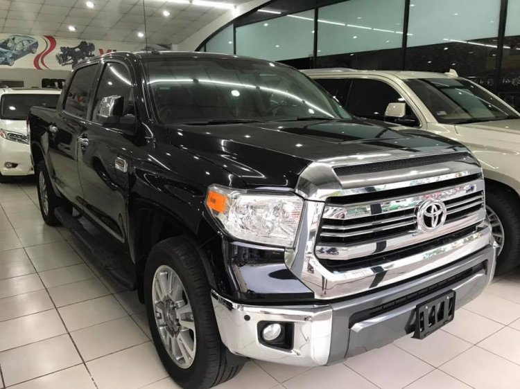 “Khủng long” Toyota Tundra 1794 Edition tại Việt Nam