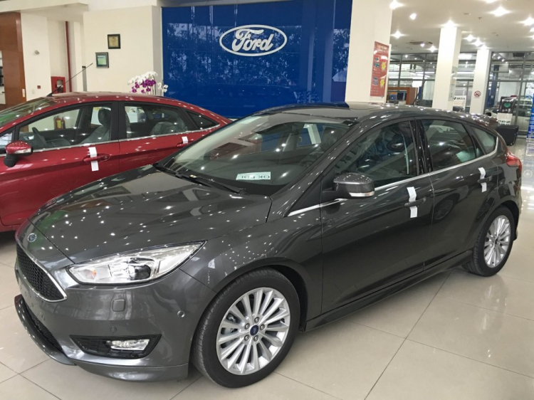 CẬP NHẬT GIÁ BÁN THÁNG 06/2017 - FORD ĐÓN HÈ CÙNG NHIỀU DÒNG XE GIÁ ƯU ĐÃI CỰC LỚN