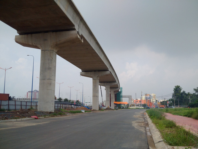 Metro số 1 Đứng Hình ??? Metro số 1 Đứng Hình ???
