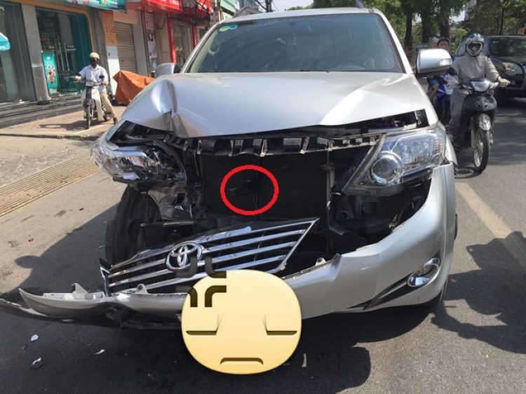 Chủ đề muôn thuở, túi khí Toyota Fotuner đâu? Chủ đề muôn thuở, túi khí Toyota Fotuner đâu?