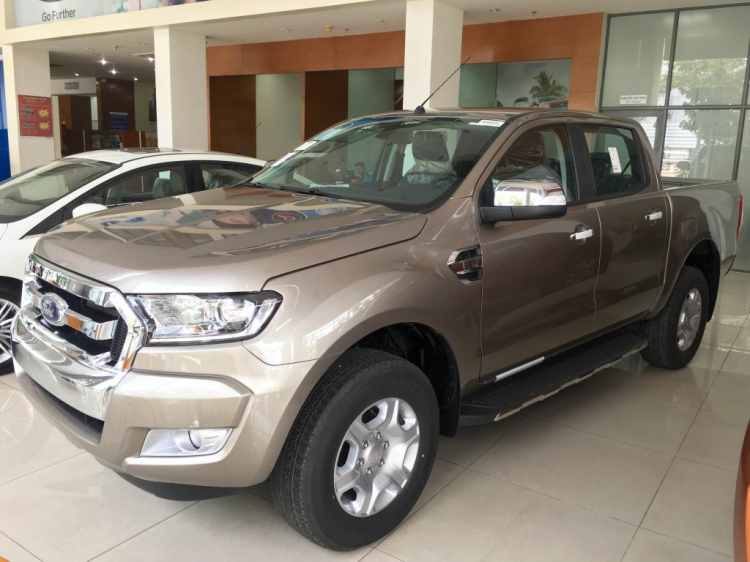 FORD RANGER ĐÓN ĐẦU THỜI GIÁ - CÁC PHIÊN BẢN 2017 VỚI ƯU ĐÃI TỐT NHẤT