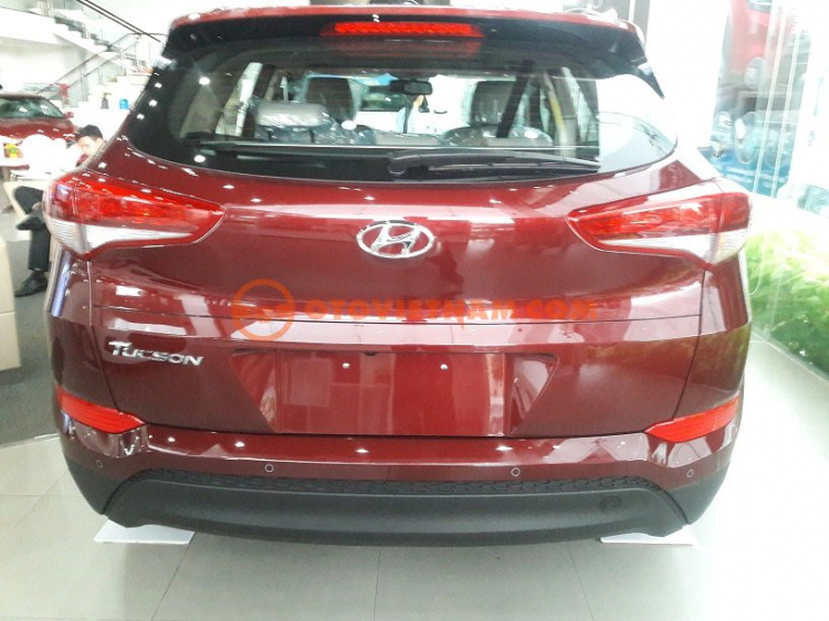 Hyundai Tucson 2.0 AT 2017 Nhiều quà tặng hấp dẫn