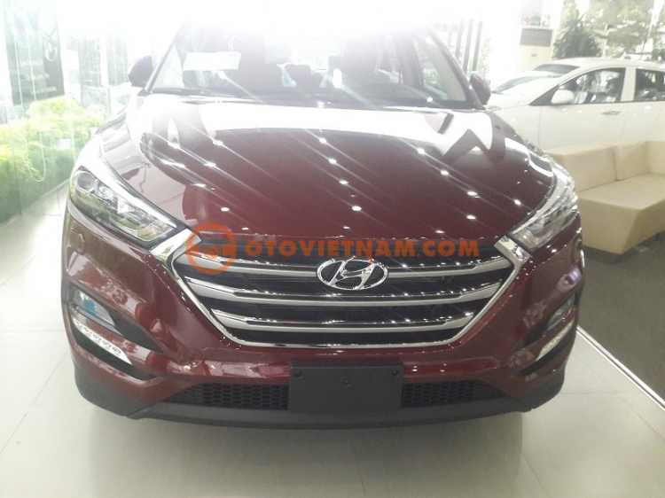 Hyundai Tucson 2.0 AT 2017 Nhiều quà tặng hấp dẫn