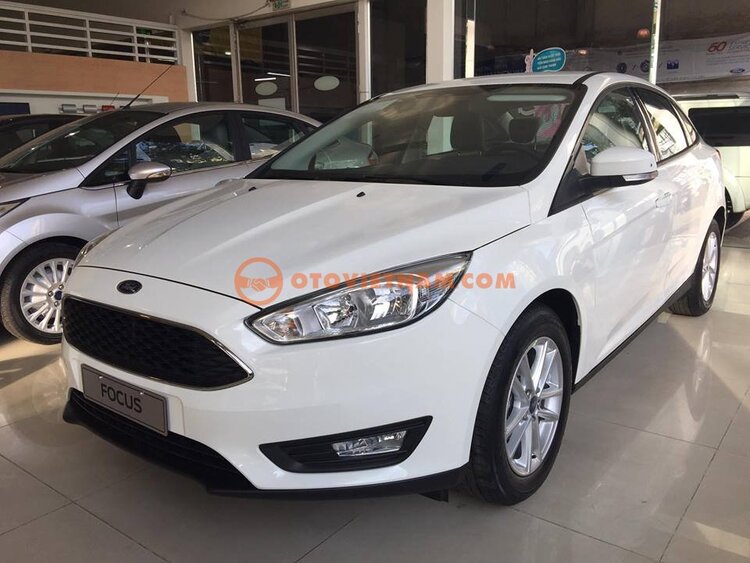 Ford Focus Ecoboost, Nhiều khuyến mãi trong 5/2017