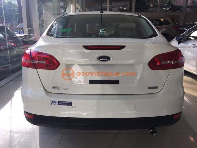 Ford Focus Ecoboost, Nhiều khuyến mãi trong 5/2017