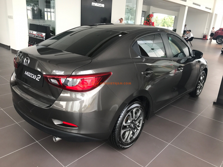 Showroom Mazda Bình Tân bán xe Mazda 2 sedan 2017