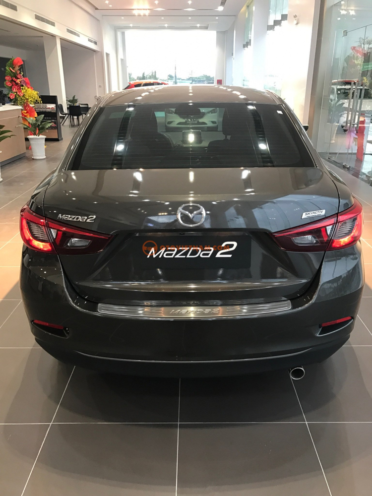 Showroom Mazda Bình Tân bán xe Mazda 2 sedan 2017