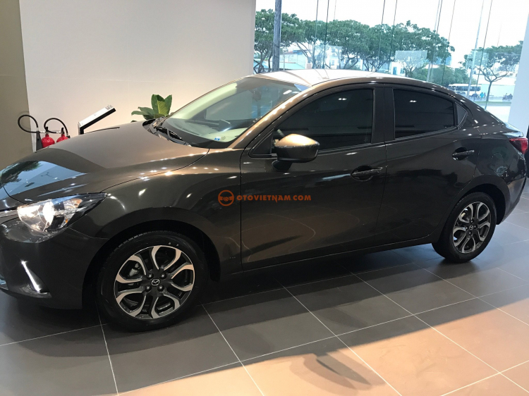 Showroom Mazda Bình Tân bán xe Mazda 2 sedan 2017