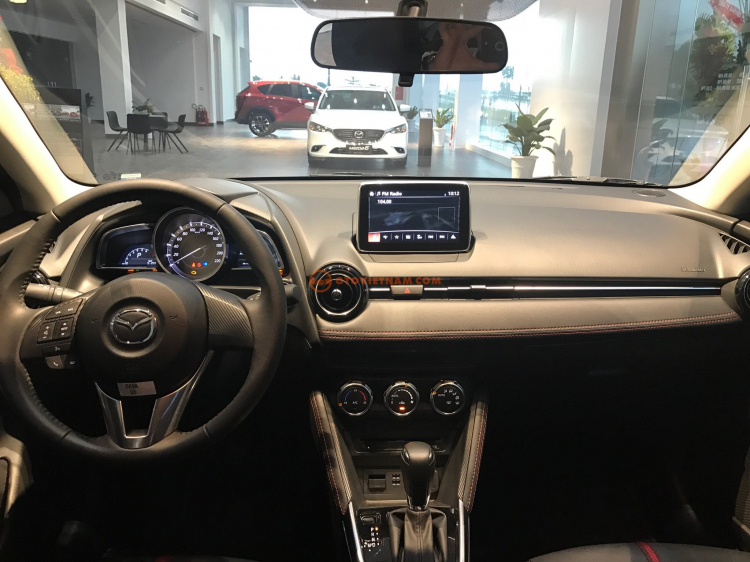 Showroom Mazda Bình Tân bán xe Mazda 2 sedan 2017