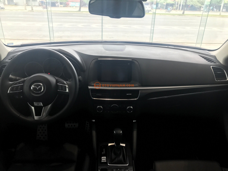 Showroom Mazda Bình Tân bán xe Mazda CX5 mới 100%,