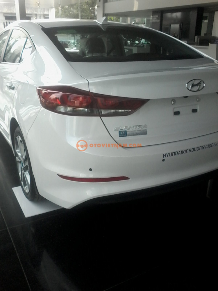 Elantra 1.6MT khuyến mãi lớn nhất tháng 5