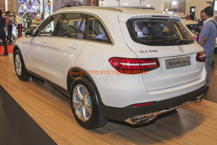 Mercedes Trường Chinh giao ngay GLC 250, GLC 300