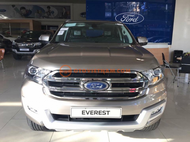 FORD EVEREST GIẢM GIÁ, GIAO NGAY