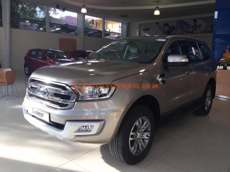 FORD EVEREST GIẢM GIÁ, GIAO NGAY