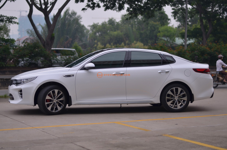 KIA OPTIMA PHÚ MỸ HƯNG GIÁ TỐT NHẤT SÀI GÒN.