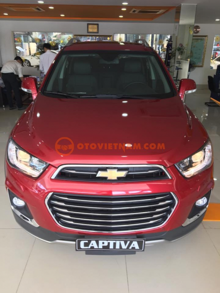 Chevrolet Captiva revv trả trước 10% nhận xe.