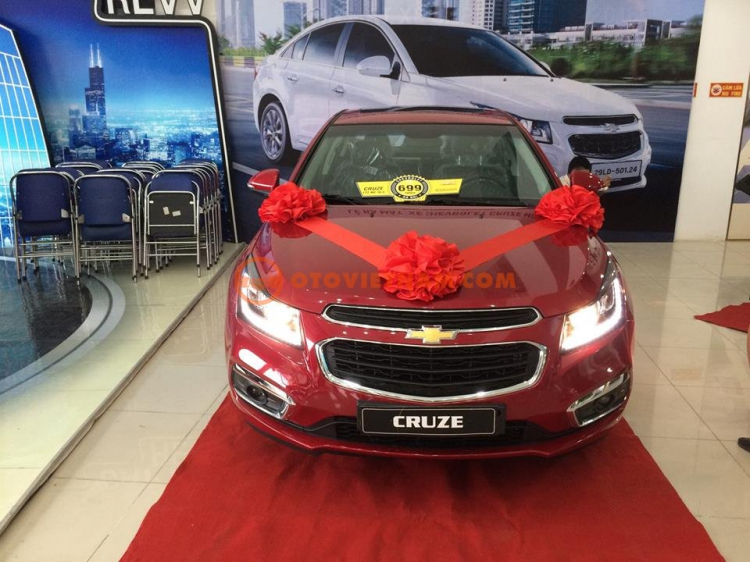 Chevrolet Cruze 2017 KM tới 60 triệu 03/2017