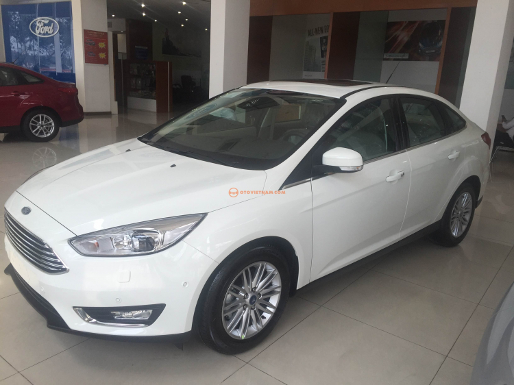 NEW FORD FORCUS GIÁ GIẢM BẤT NGỜ