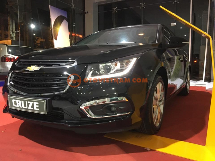 Chevrolet Cruze LTZ, KM 60 Triệu, thanh toán 10%