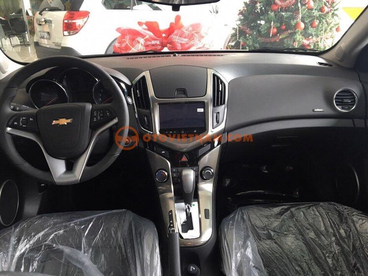 GIẢM NGAY 60TR KHI MUA XE CHEVROLET CRUZE 2017