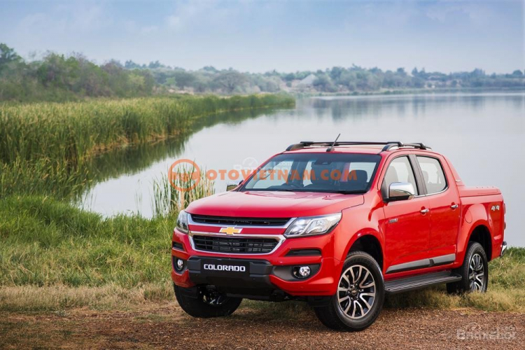 Chevrolet Colorado 2.8 AT, giảm 50 triệu