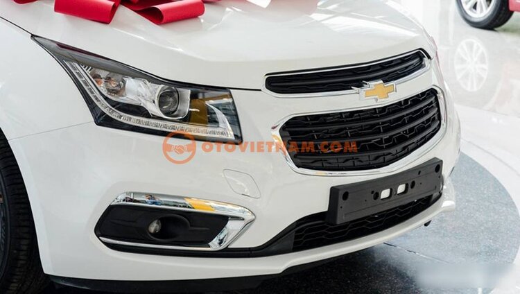 Chevrolet Cruze LTZ 2017 giảm 60triệu, vay 100%