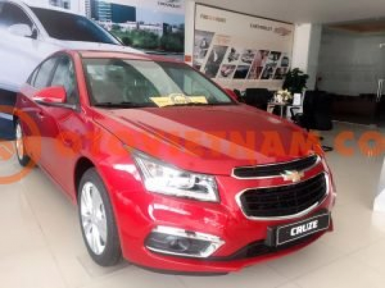 cruze mới, không cần trả trước, trả góp 100%