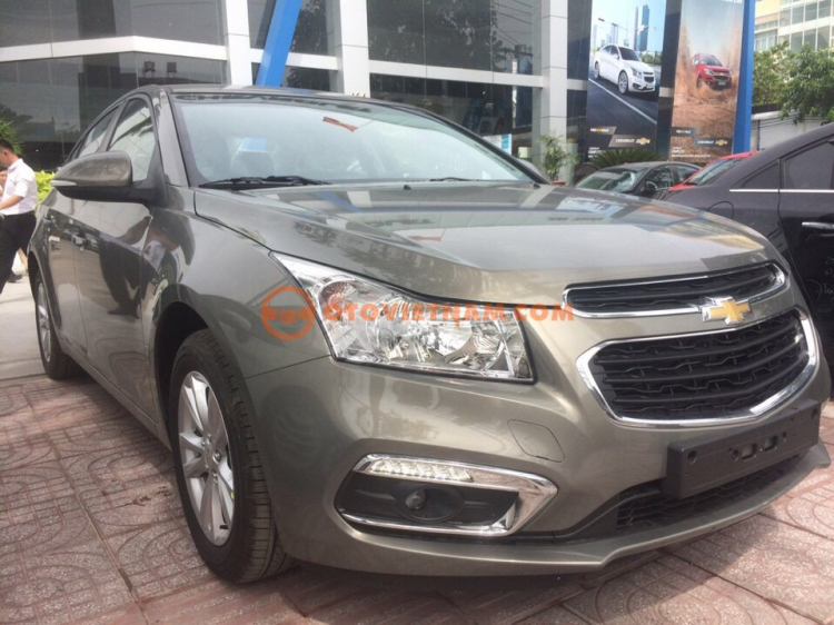 Chevrolet Cruze 2017 mới, Khuyến mãi 50 triệu.