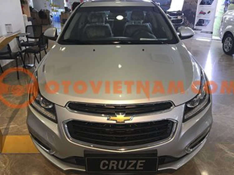 CHEVROLET CRUZE 2017