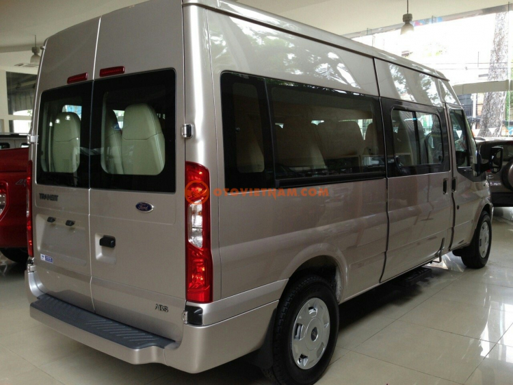 Ford Transit Giá Tốt - Giao Ngay