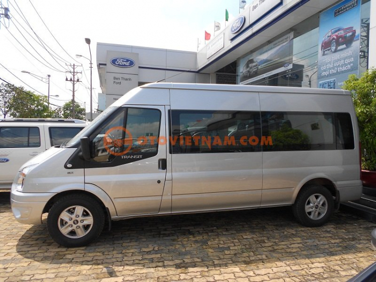 Ford Transit Giá Tốt - Giao Ngay