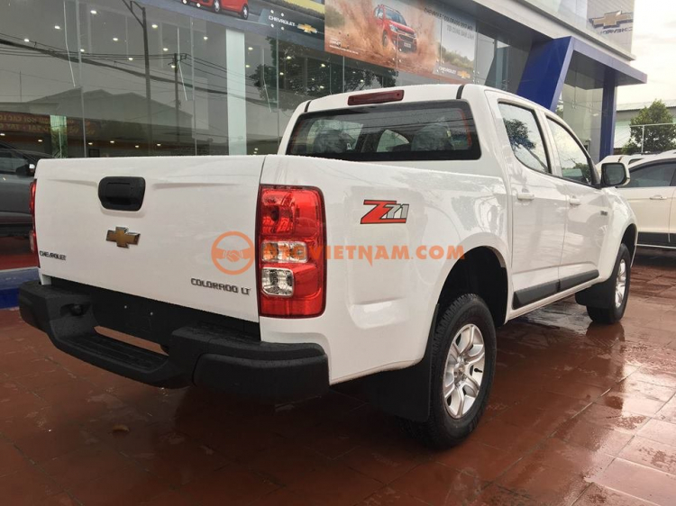 Chevrolet Colorado 2.5 hỗ trợ vay 90% giá trị xe