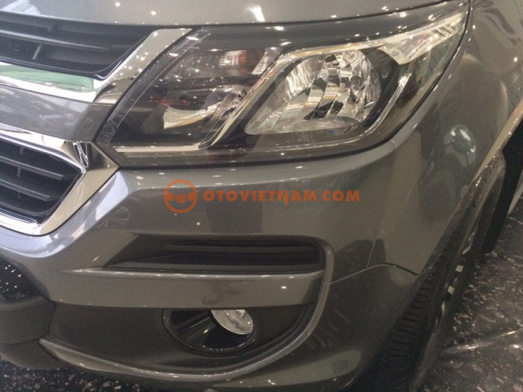CHEVROLET COLORADO HIGHCOUNTRY,KM 50 triệu,Vay 95% CHEVROLET COLORADO HIGHCOUNTRY,KM 50 triệu,Vay 95%