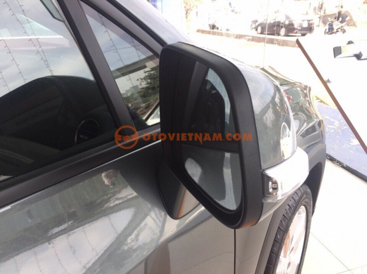 CHEVROLET ORLANDO  LTZ ,KM 15 TRIỆU,VAY 95%