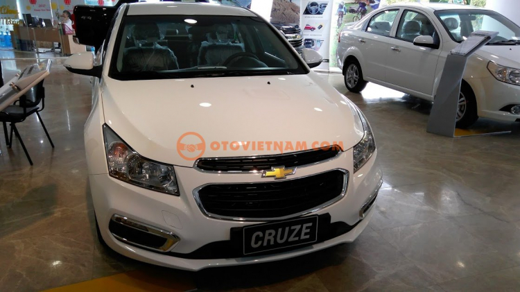 CRUZE 2017 GIÁ CHỈ 589tr, KM 50tr, đủ màu