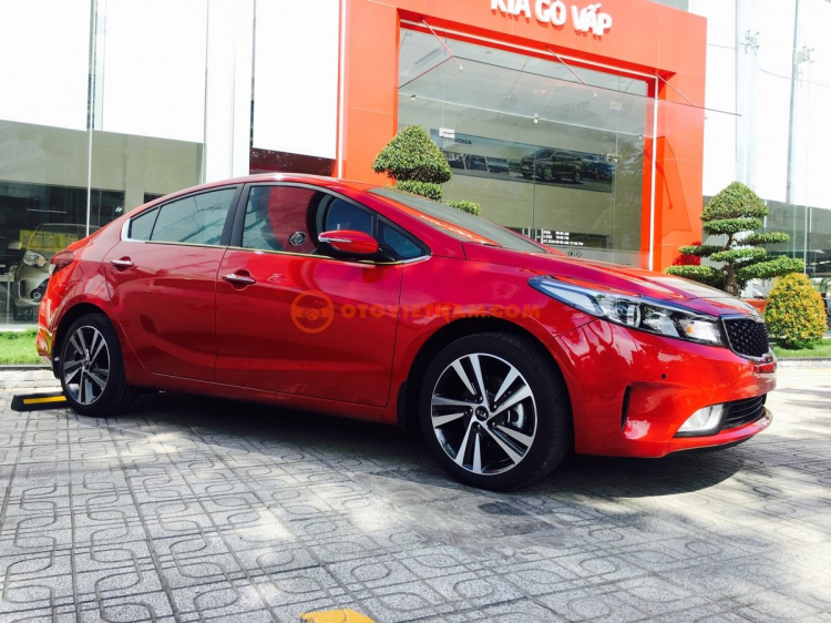 KIA CERATO 1.6AT 2017 - mâm mới đầy mạnh mẽ